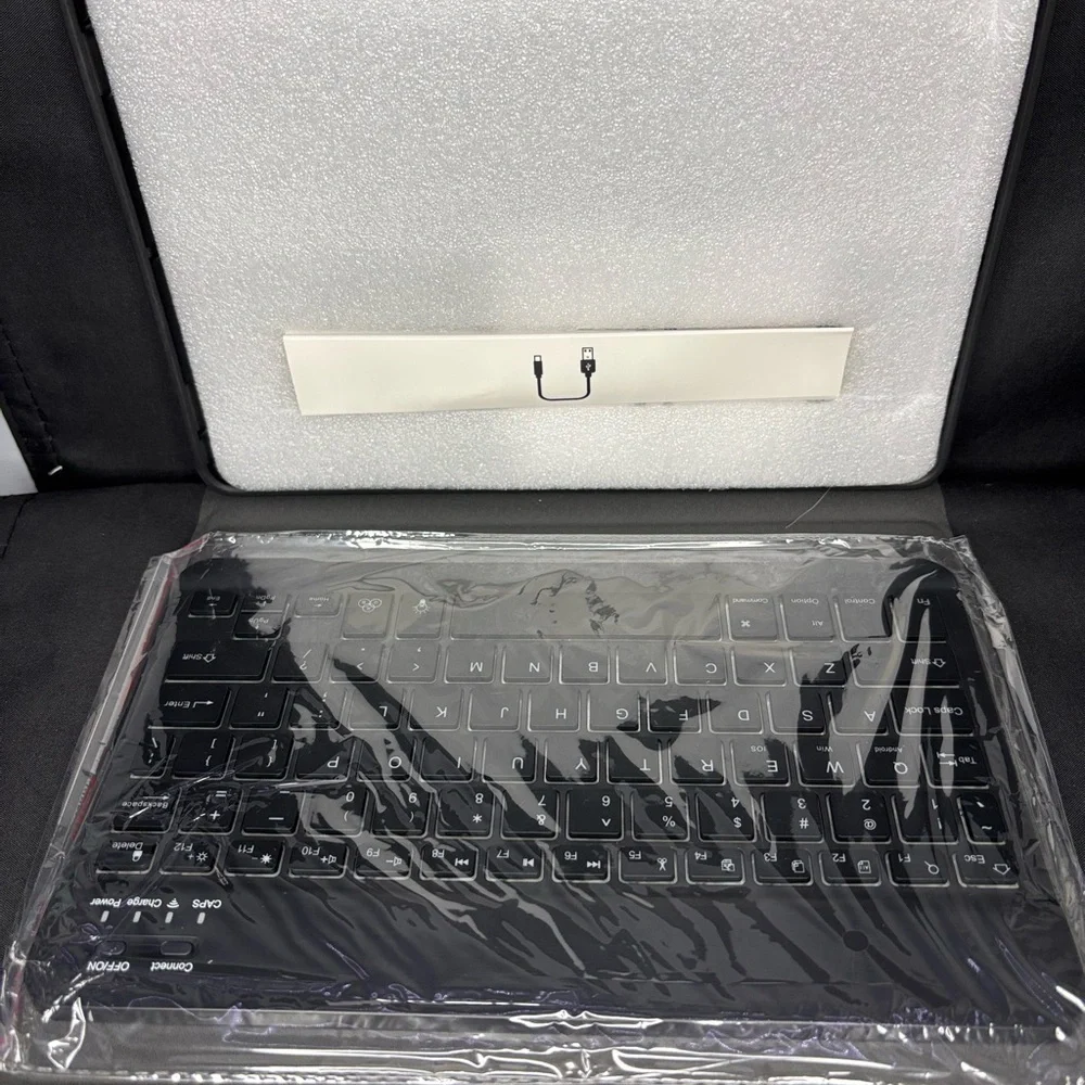 Ipad 10th Generation Detachable Keyboard Case